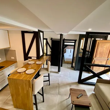 Appartement 2p Typique Alsace Vieux Avec Parking