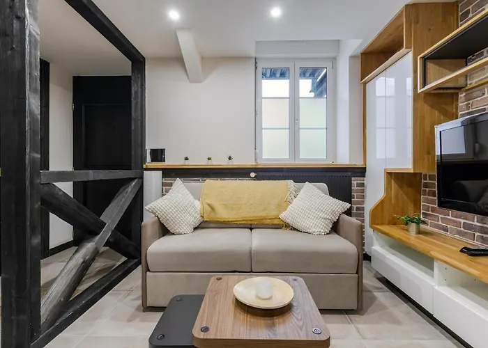 Appartement 2p Typique Alsace Vieux Avec Parking *