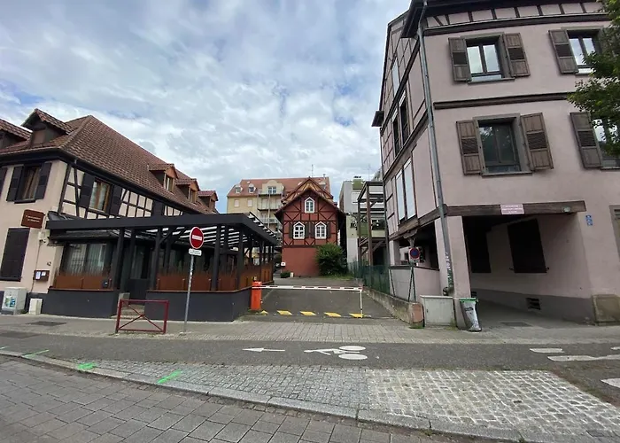 Appartement 2p Typique Alsace Vieux Avec Parking *